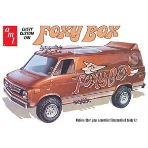 1/25 1975 Chevy Van "Foxy Box" Model Kit