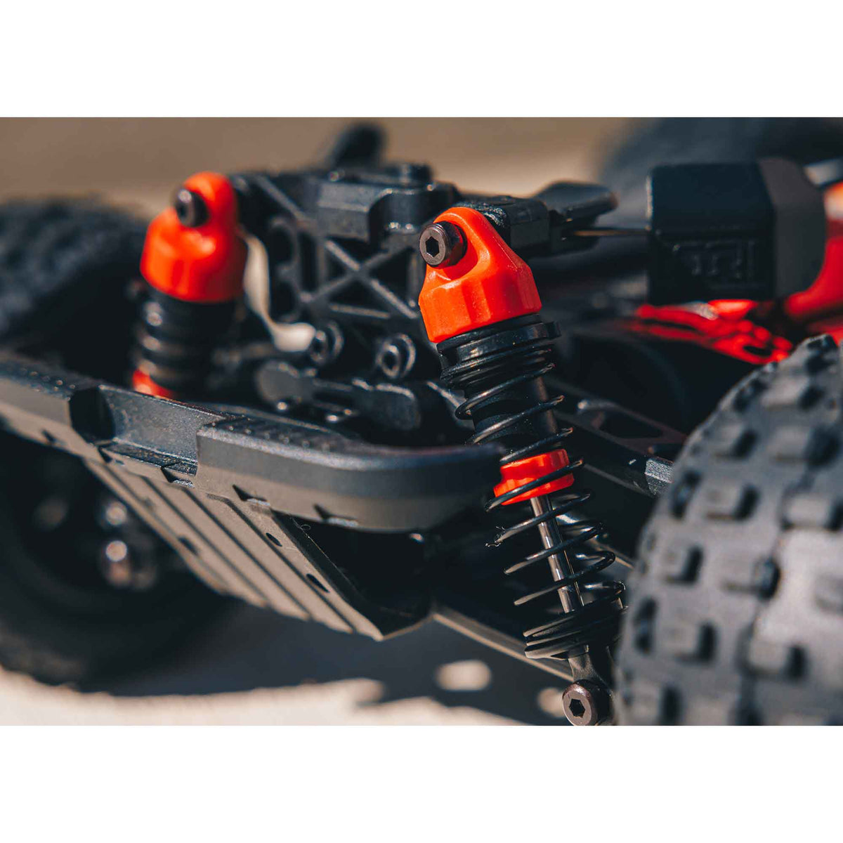 1/18 GRANITE GROM 4X4 RTR Brushed Monster Truck (Battery & Charger Included), Blue