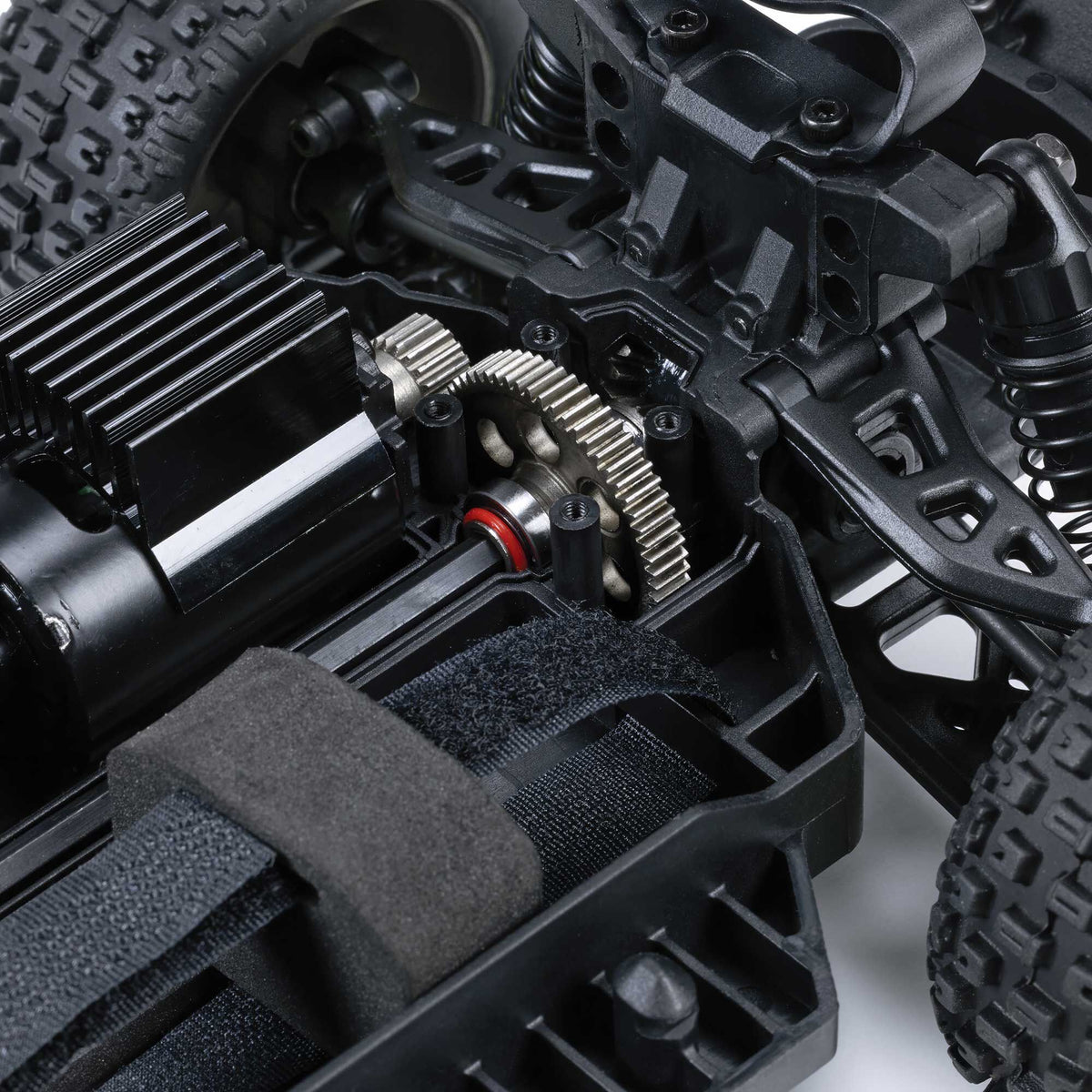 1/16 MOJAVE GROM 4X4 RTA KIT Brushed Desert Truck (Battery & Charger Included), Clear/Black