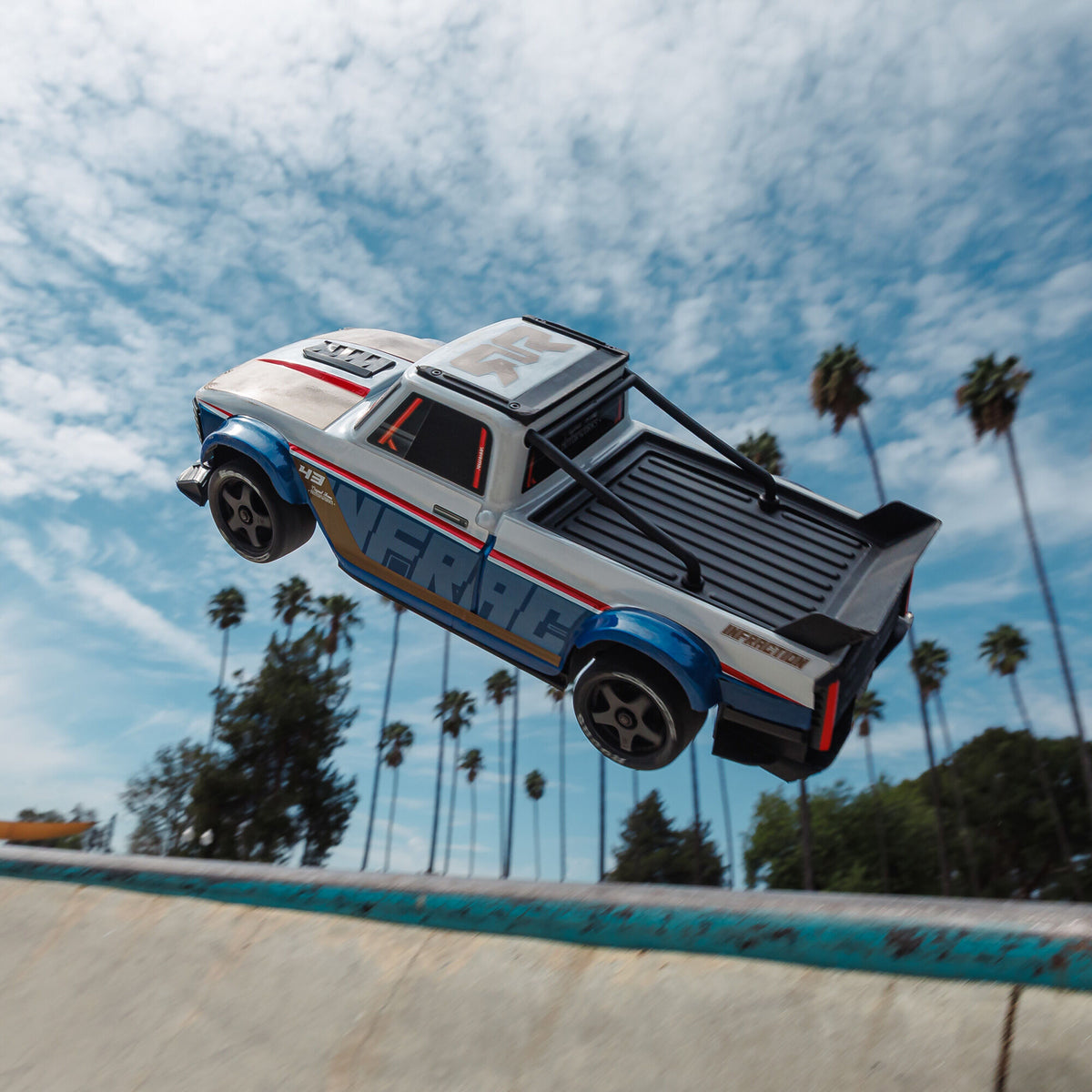 1/12 INFRACTION GROM 3S 4X4 Ready-To-Run Brushless All-Road Street Bash, Blue/Red