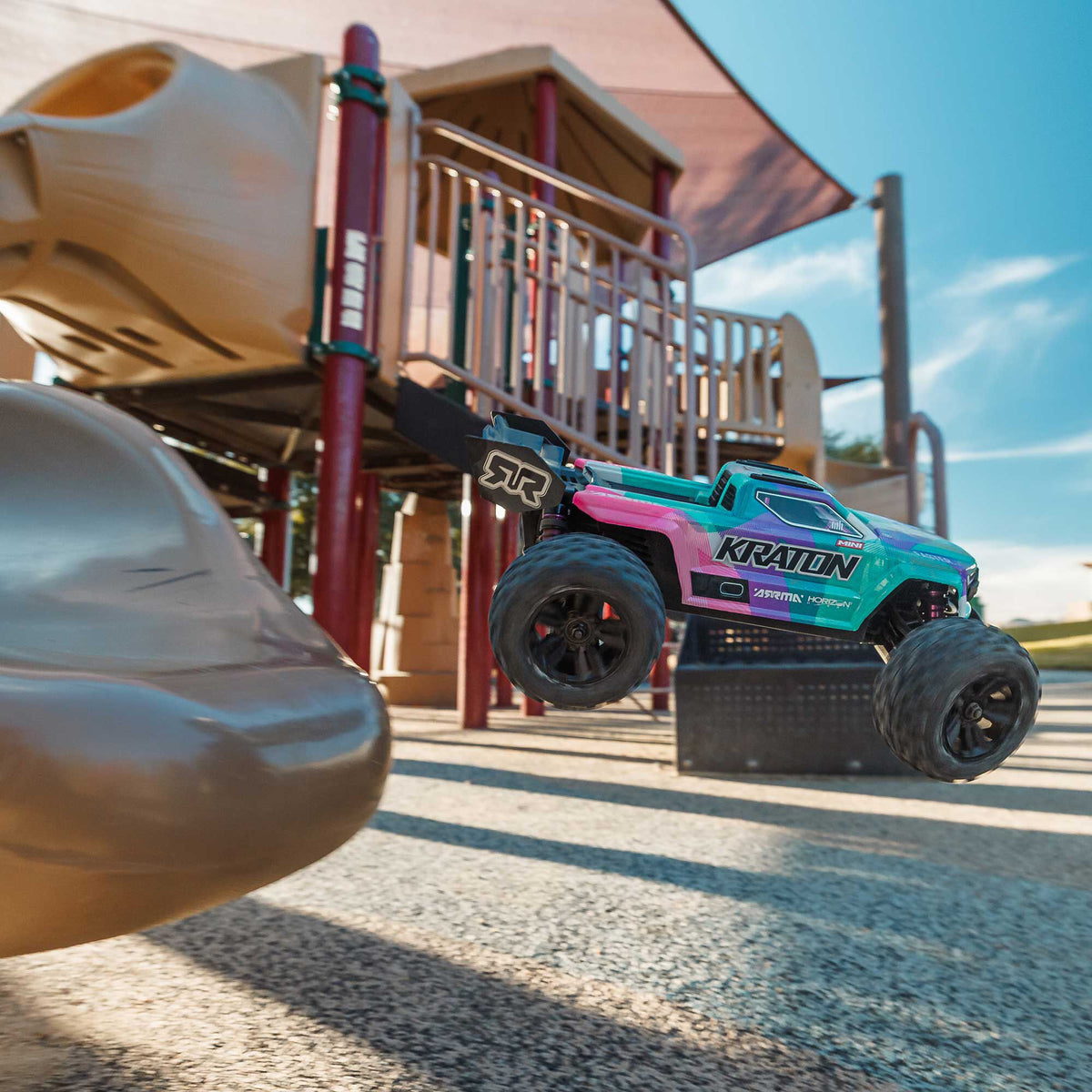 1/16 Mini KRATON 3S DSC 4X4 RTR Brushless Speed Truck (3S Battery & Charger Included) , Teal/Pink