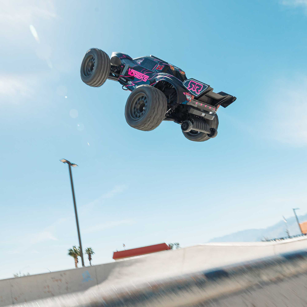 Arrma 1/10 VORTEKS 223S DSC 2WD RTR Brushless Stadium Truck, Pink
