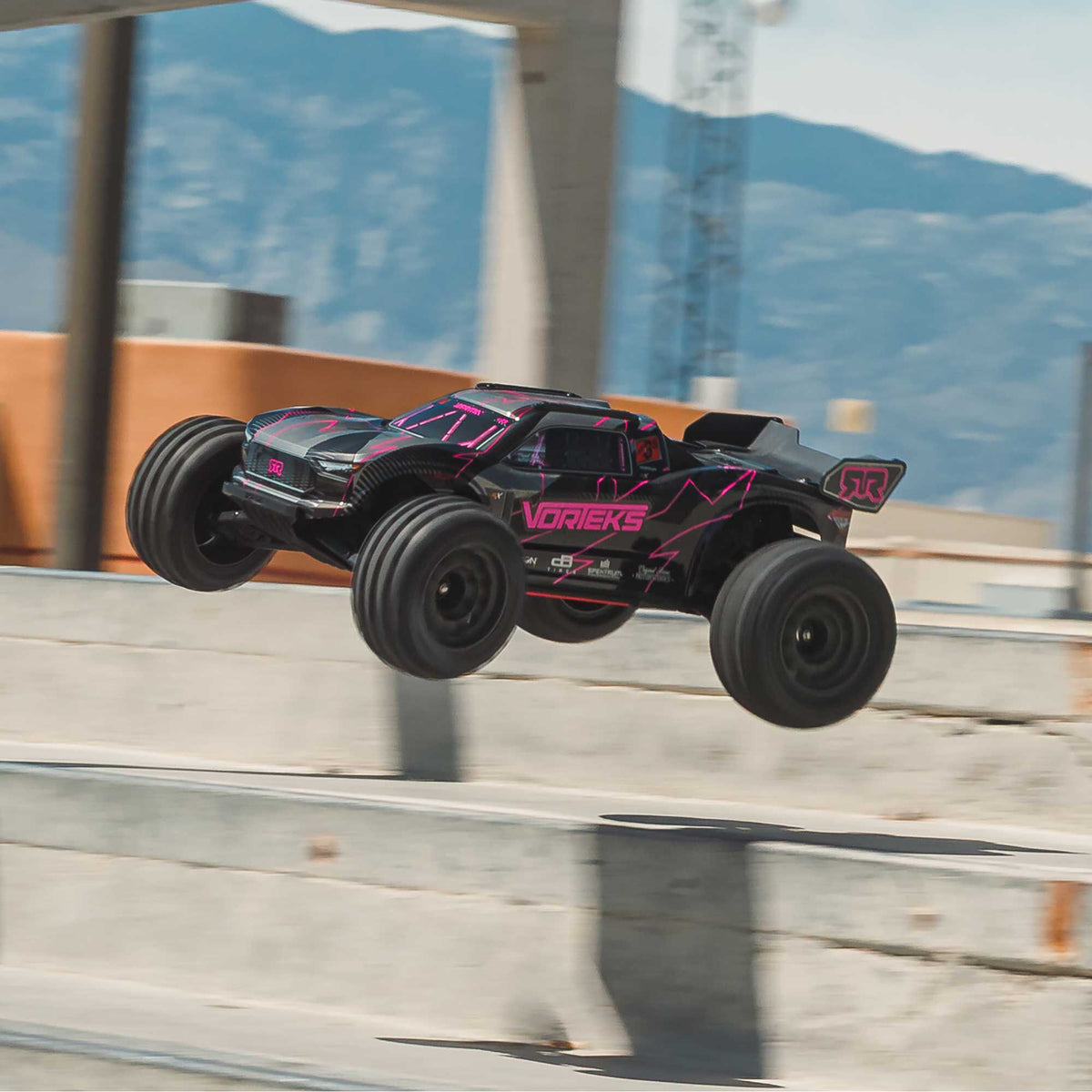 Arrma 1/10 VORTEKS 223S DSC 2WD RTR Brushless Stadium Truck, Pink