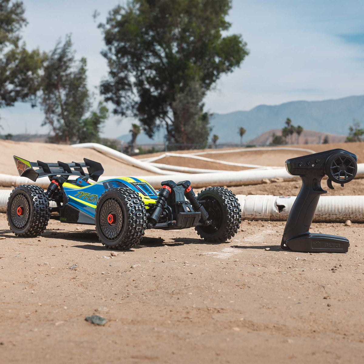 Arrma 1/8 TYPHON 4X4 223S BLX BRUSHLESS BUGGY RTR WITH DSC  BLUE/YELLOW