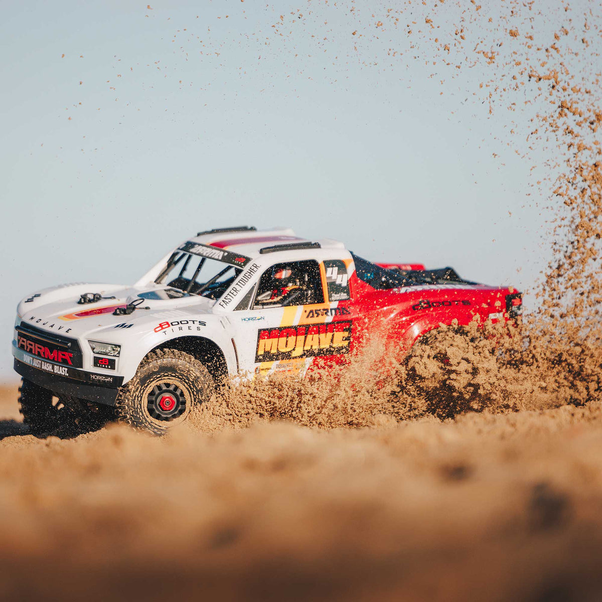 Arrma MOJAVE 4X4 4S BLX 1/8th Scale Desert Trk White/Red