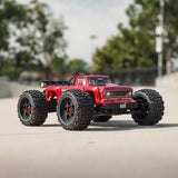 1/10 OUTCAST 4X4 4S V2 BLX Stunt Truck RTR, Red