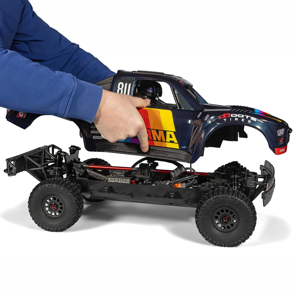 1/7 MOJAVE 6S 4X4 RTR Brushless Desert Truck, Beige