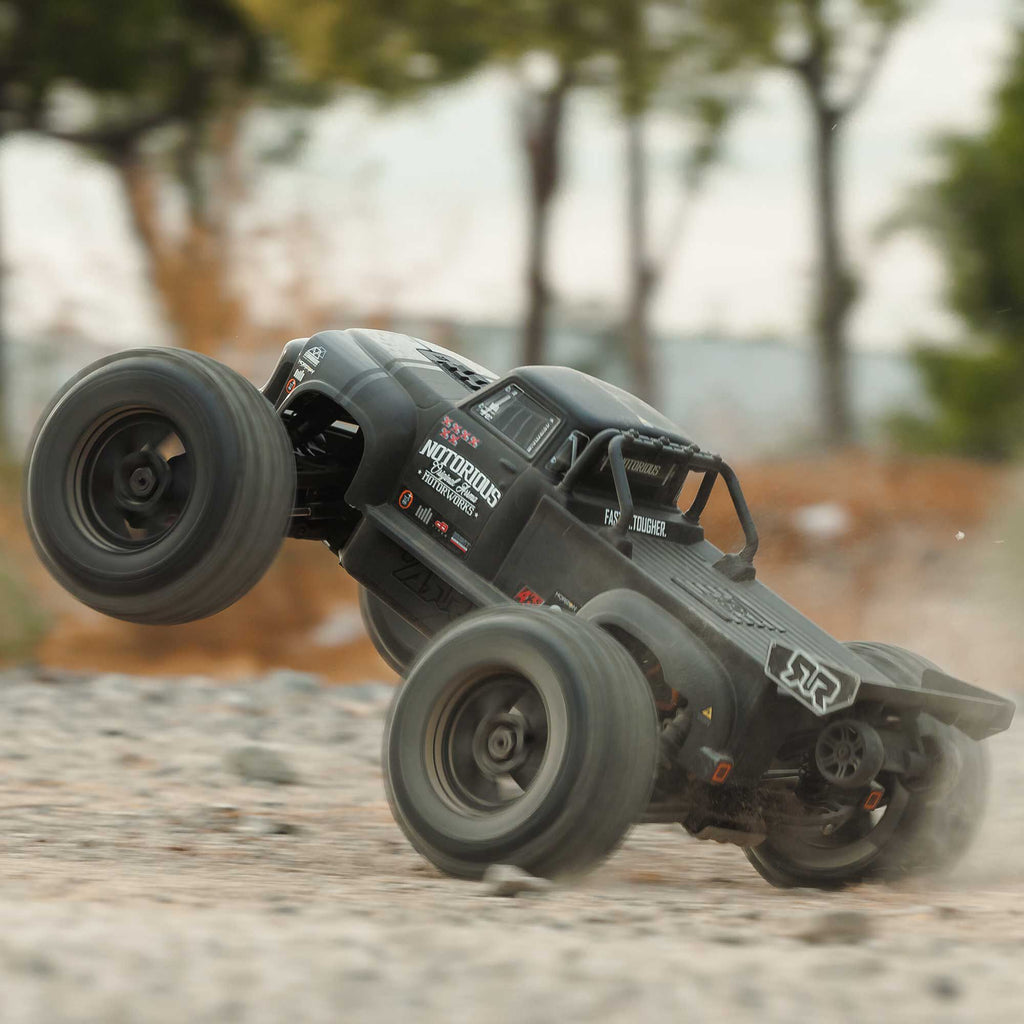 Arrma 1/8 NOTORIOUS 4X4 6S BLX BRUSHLESS V6 STUNT TRUCK RTR (Black)