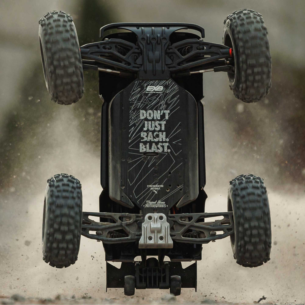 Arrma 1/8 NOTORIOUS 4X4 6S BLX BRUSHLESS V6 STUNT TRUCK RTR (Black)