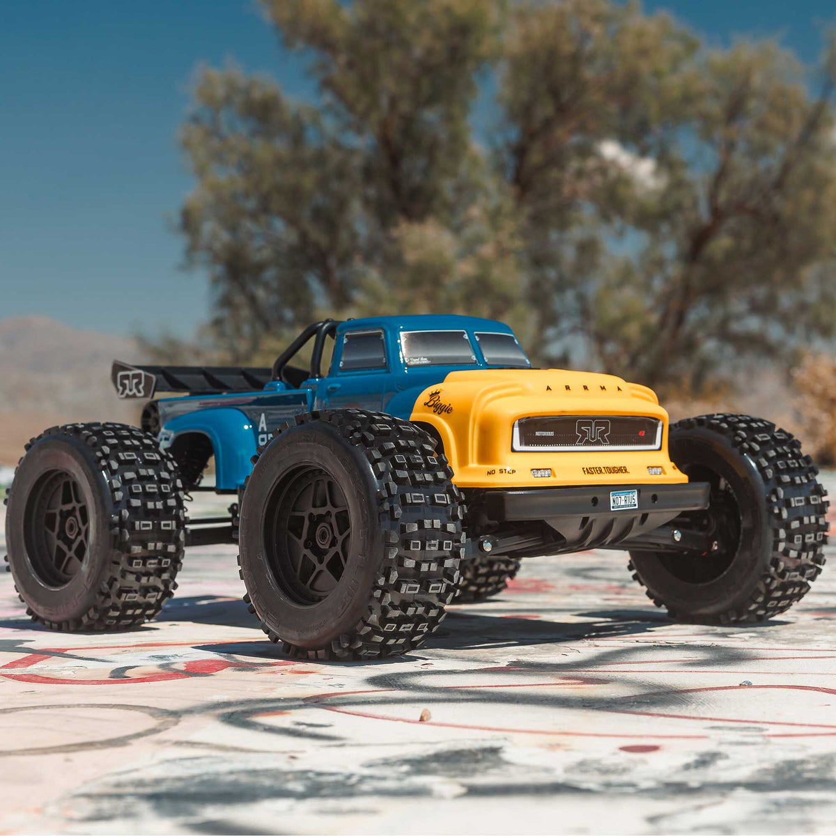Arrma 1/8 NOTORIOUS 4X4 6S BLX BRUSHLESS V6 STUNT TRUCK RTR (Blue)