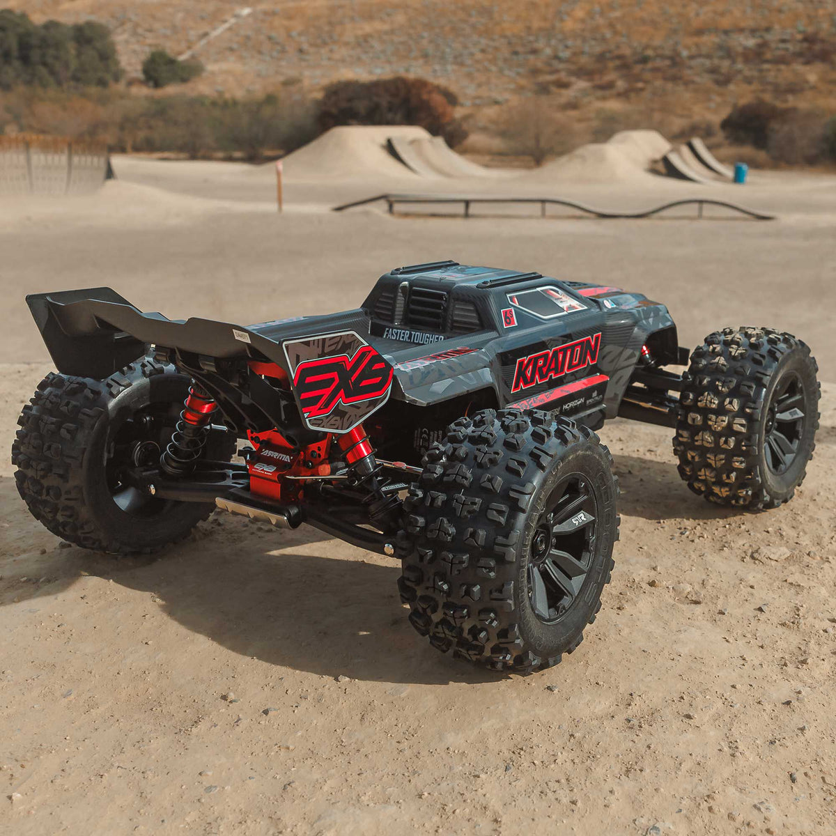 Arrma 1/8 KRATON 4X4 6S EXB BLX BRUSHLESS V6 SPEED TRUCK RTR, BLACK
