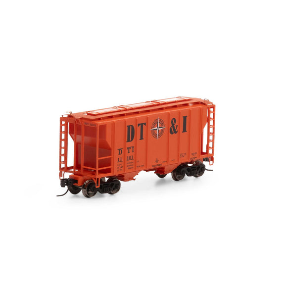 N PS-2 2600 Covered Hopper, DT&I  #11101