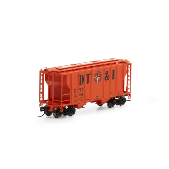 N PS-2 2600 Covered Hopper, DT&I  #11107