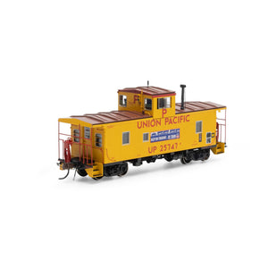 HO ICC Caboose CA-10 with Lights & Sound, UP #25747