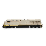 HO ES44DC Locomotive with DCC & Sound, CSX, Primer #5228