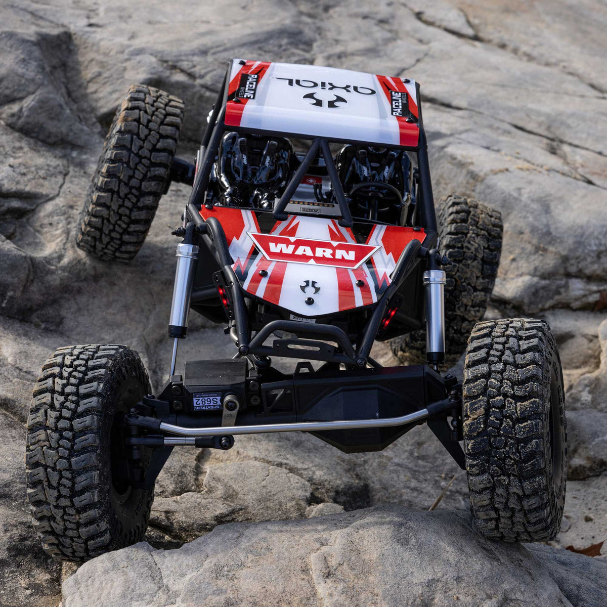 Axial 1/8 AXP8 Gilamon 2.2 4X4 RTR Brushed Trail Buggy, Red