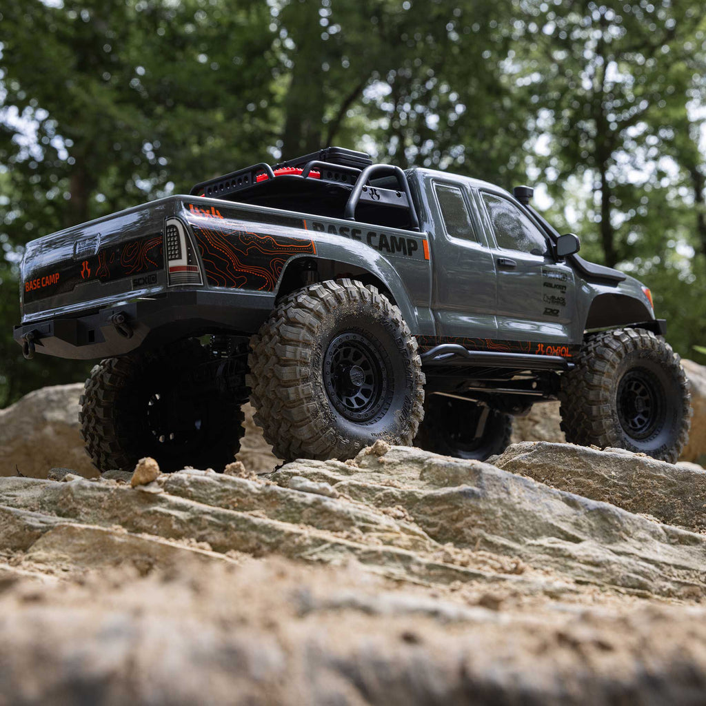 Axial 1/10 SCX10 III Base Camp 4X4 RTR Brushed Rock Crawler, Gray