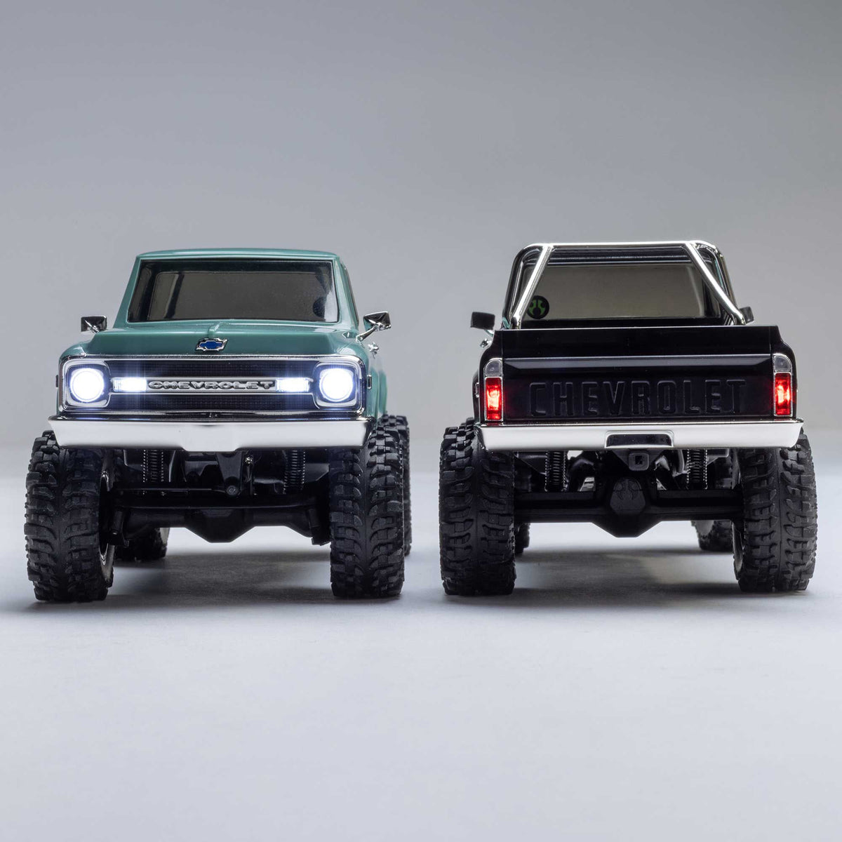 Axial 1/30 SCX30 Chevrolet K10 4X4 RTR Brushed Rock Crawler (Battery & Charger Included), Green
