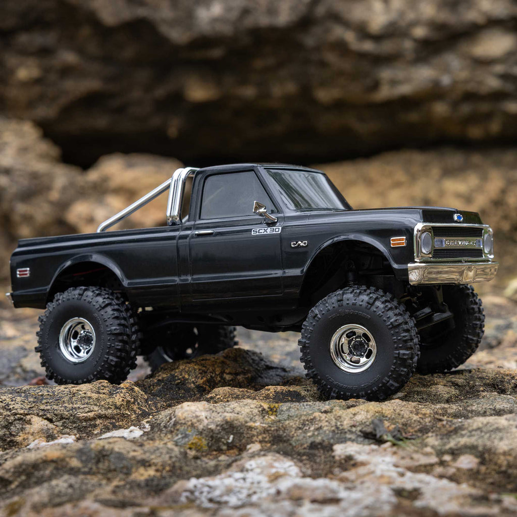 Axial 1/30 SCX30 Chevrolet K10 4X4 RTR Brushed Rock Crawler (Battery & Charger Included), Black