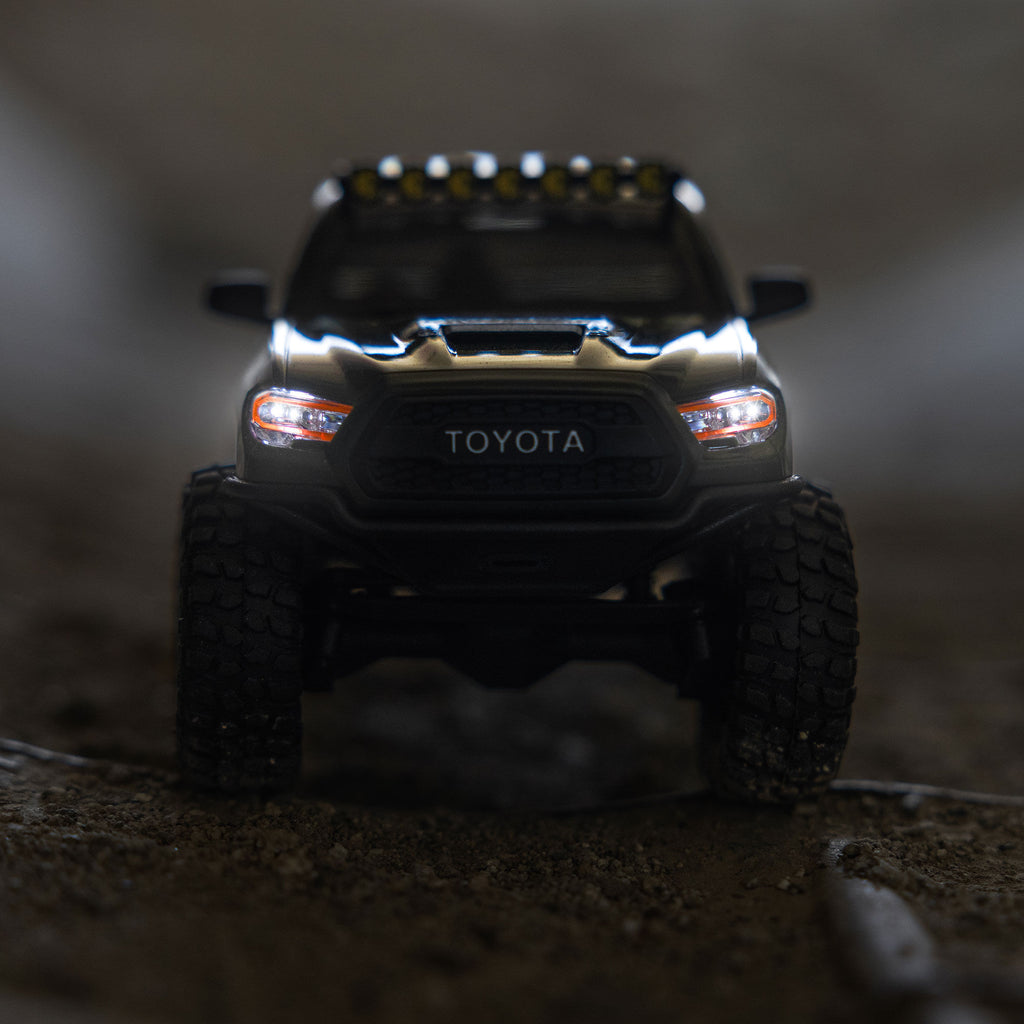 1/30 SCX30 Toyota Tacoma TRD Pro Extreme Off-Road 4X4 RTR Brushed Rock Crawler (Battery & Charger Included), Green