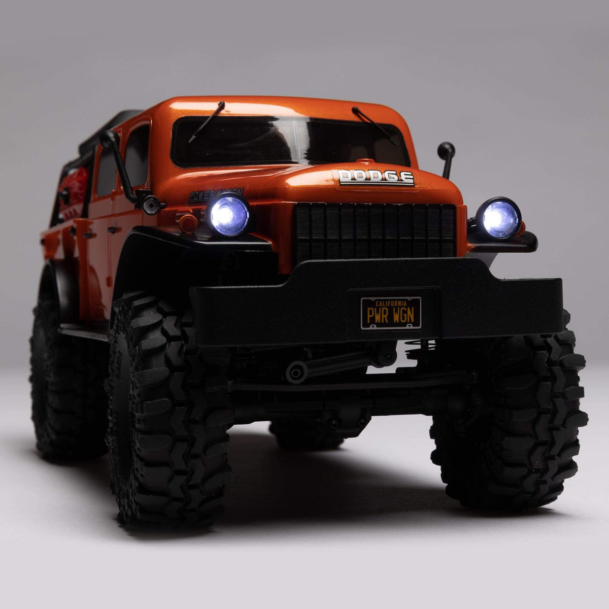 Axial SCX24 40's 4 Door Dodge Power Wagon, Orange:1/24 4WD-RTR