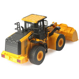 Diecast Masters - CAT 1/24 Scale RC 950M Wheel Loader