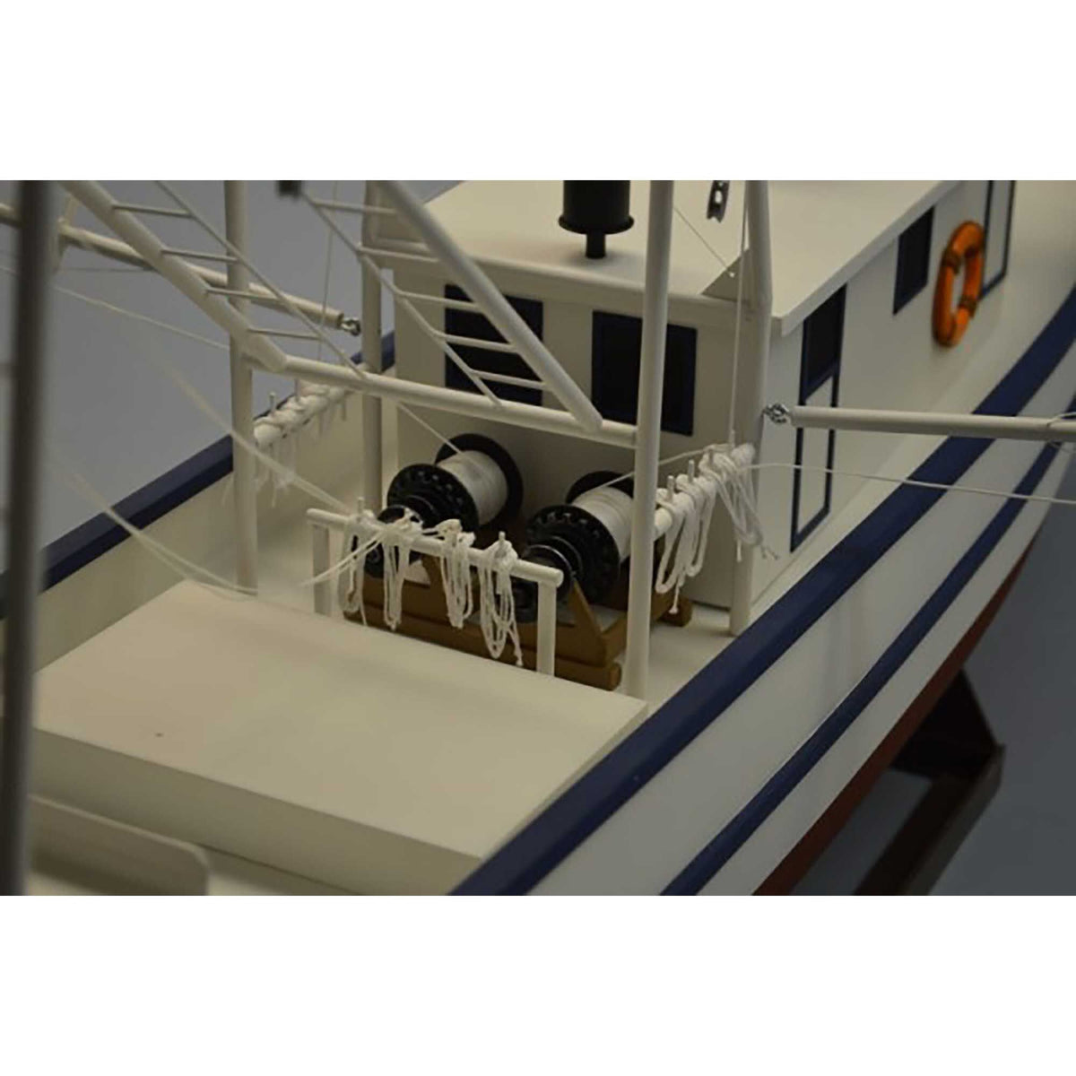 1/24 Rusty Coastal Shrimp Boat Kit 36"