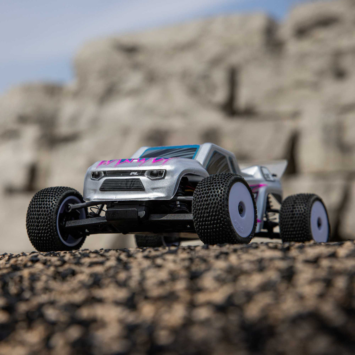 Losi Micro-T 1/28 2WD Silver RTR