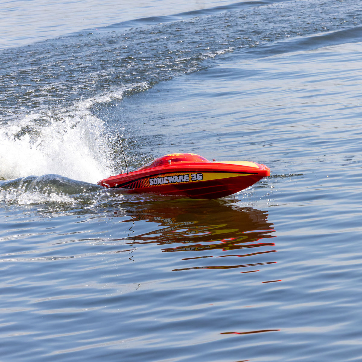 Sonicwake 36" V3 Self-Righting V-Hull Boat RTR, Red