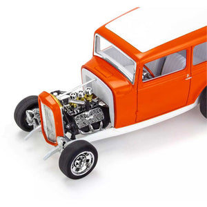 1/25 32 Ford Tudor Sedan 2N1
