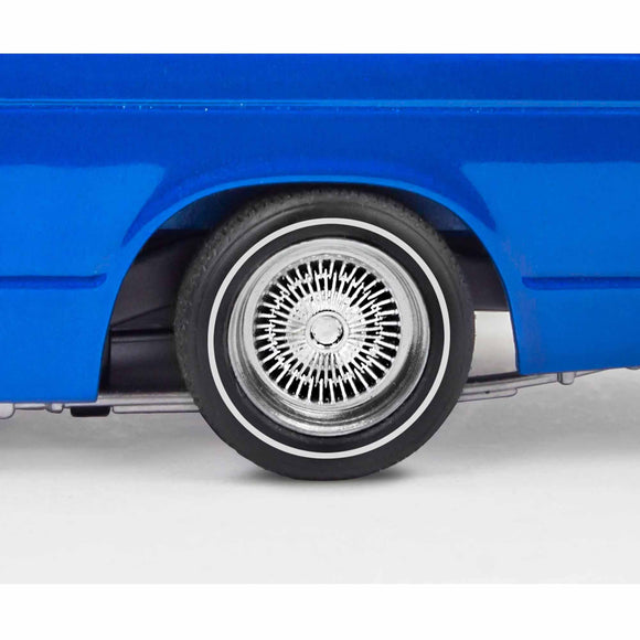 1/25 1991 Chevy S-10 Lowrider Special Edition Model Kit