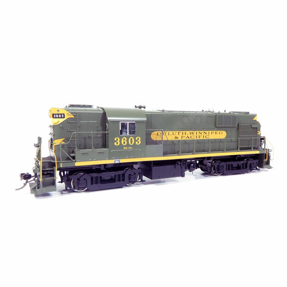HO RS-11 Duluth Winnipeg & Pacific #3600