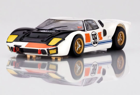 Ford GT40 MkIIB #98 Daytona