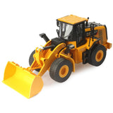 Diecast Masters - CAT 1/24 Scale RC 950M Wheel Loader