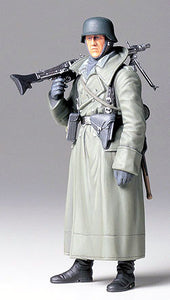 1/16 German Machine Gunner Plastic Model