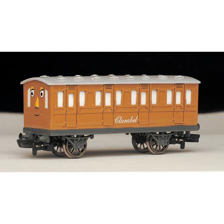 HO Clarabel Coach