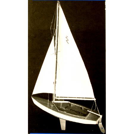 Lightning Sailboat 19